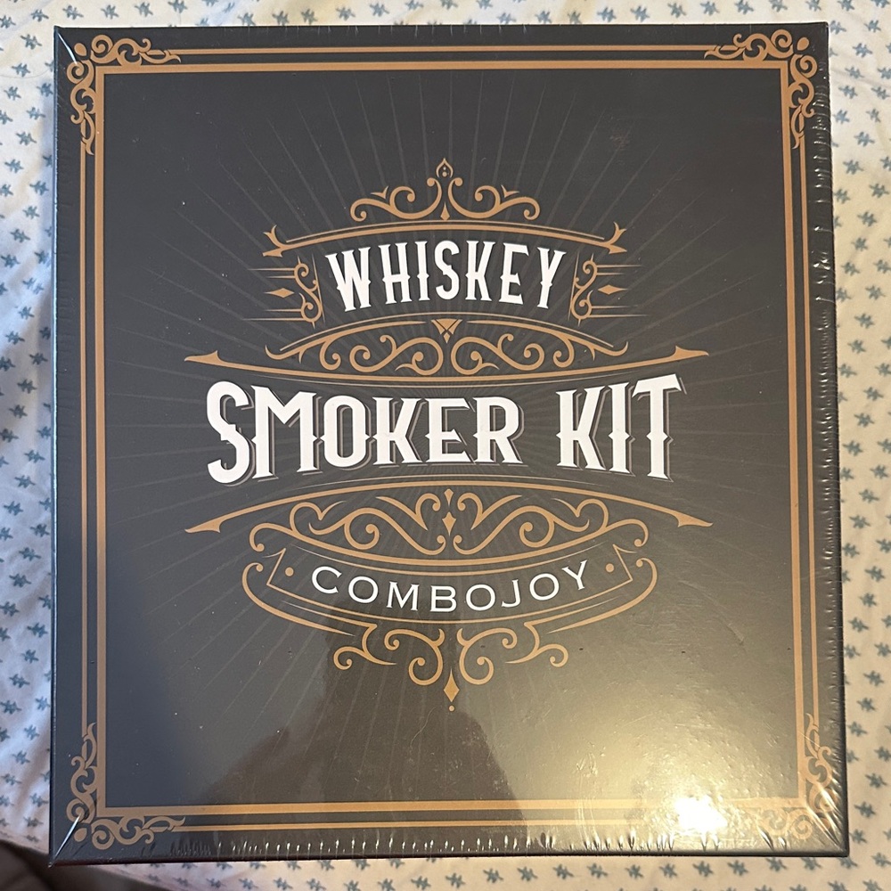 Whiskey Smoker Kit by Combojoy new in box